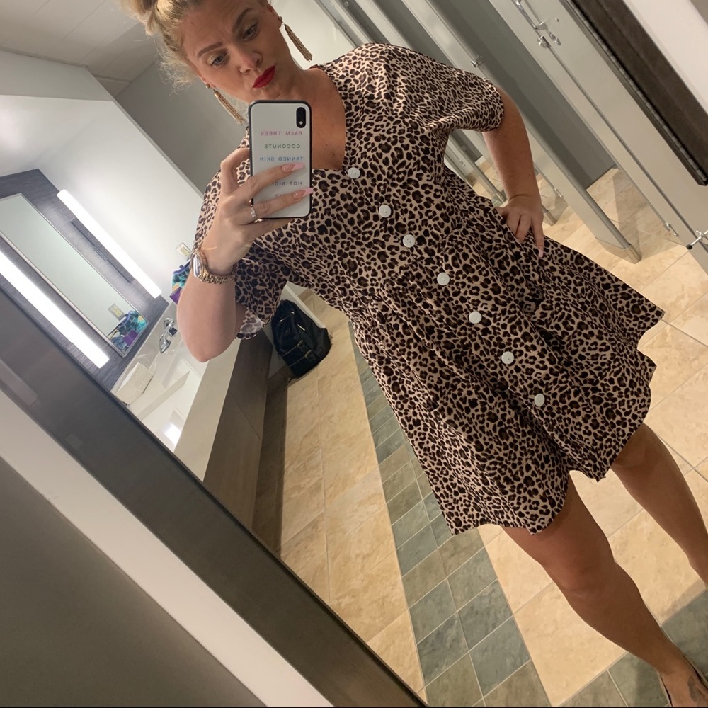 Dress - Picture 2 of 2